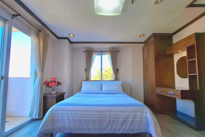 Room 14 of 81