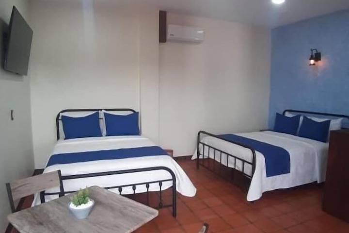 Room 3 of 6