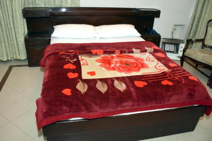 Photo 4