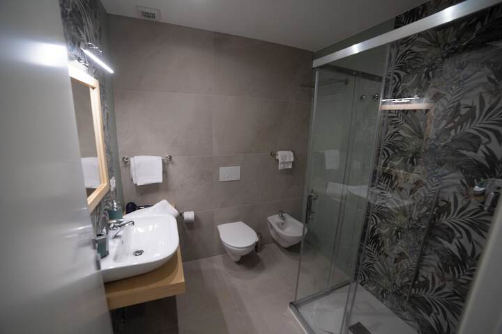 Room 55 of 93
