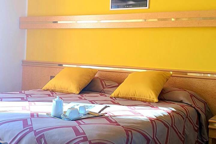 Room 15 of 46