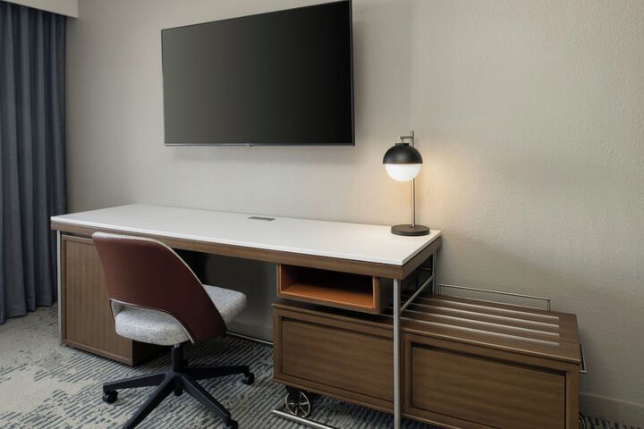 Room 9 of 64