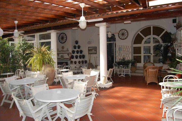 Hotel Villa Augustus in Lipari