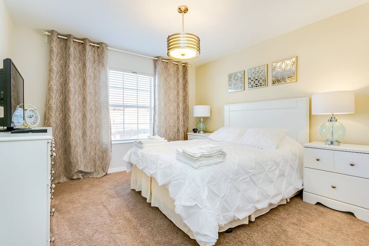 Room 3 of 50