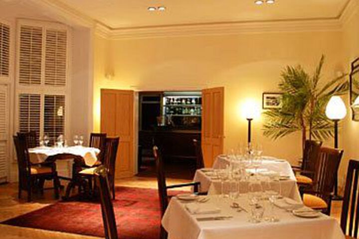 Dining 6 of 15