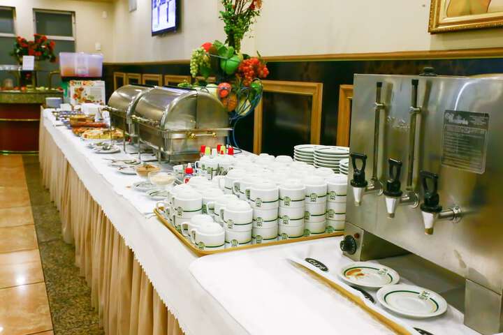 Breakfast/Coffee Service 12 of 27