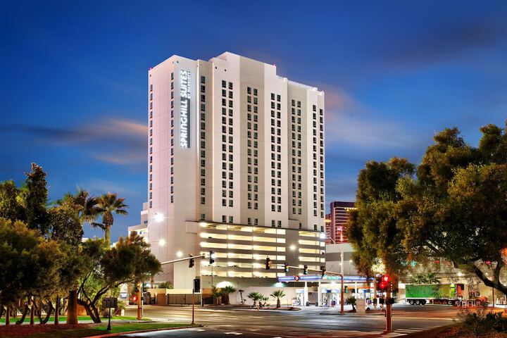 Hotel 75 of 82