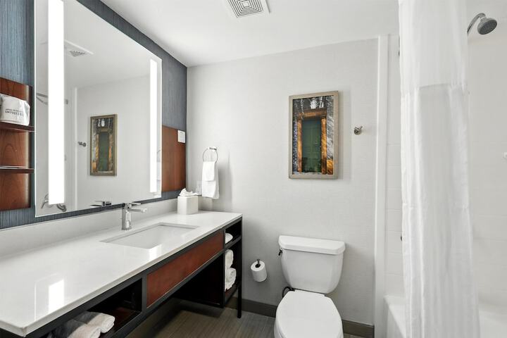 Room 40 of 59