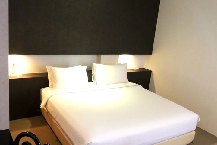 Room 7 of 29