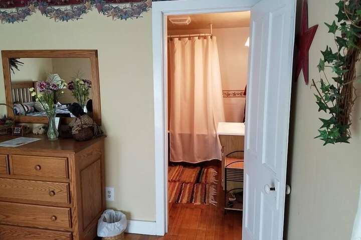 Room 11 of 39