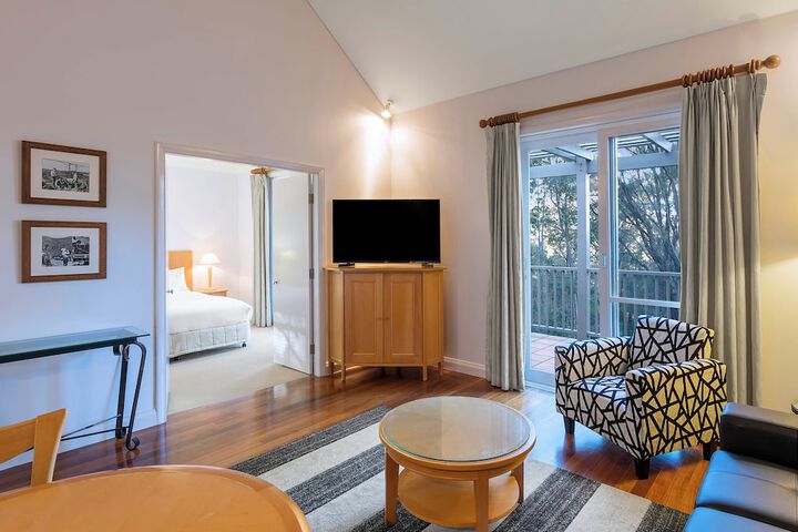 Room 21 of 178