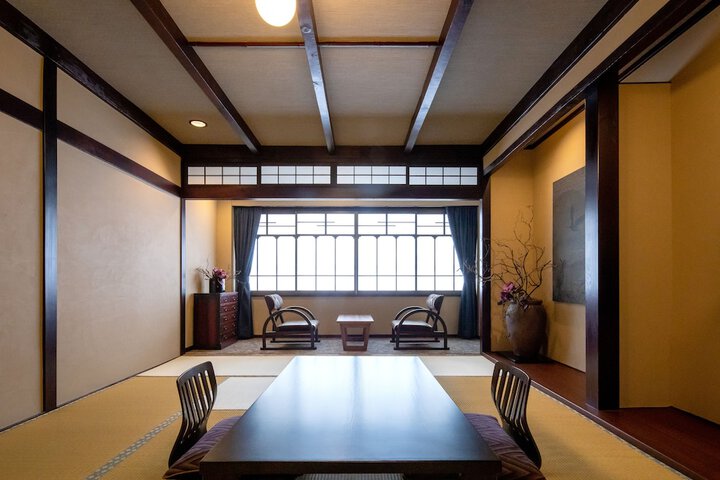 Room 22 of 125