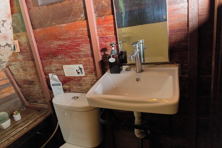 Room 168 of 268