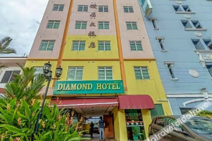 Hotel Entry