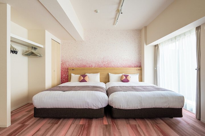 Room 55 of 104