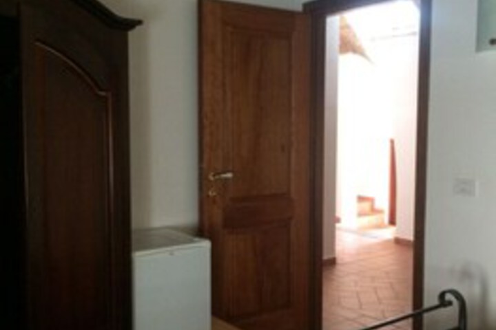 Room 42 of 55