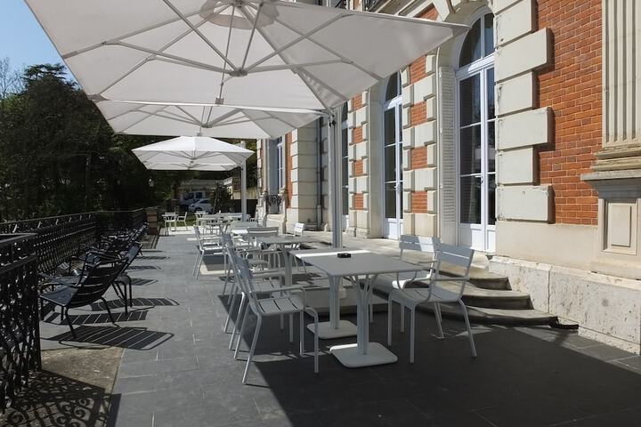Terrace/Patio 100 of 106