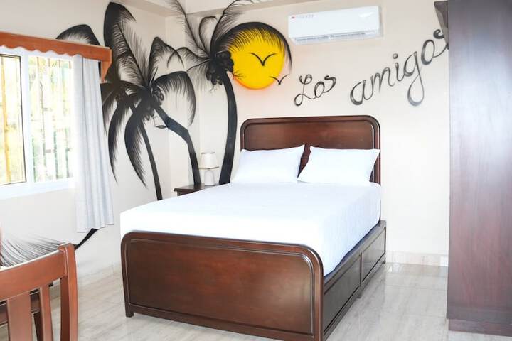 Room 10 of 26