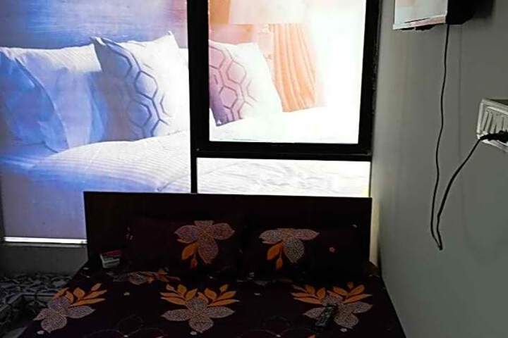 Hotel O DAY NIGHT ROOMS