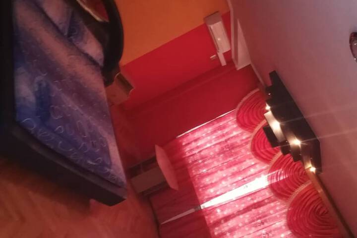 Room 25 of 54