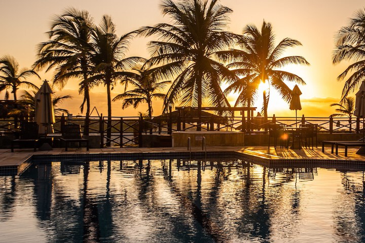 Hotel Pool