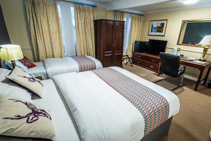 Room 12 of 21