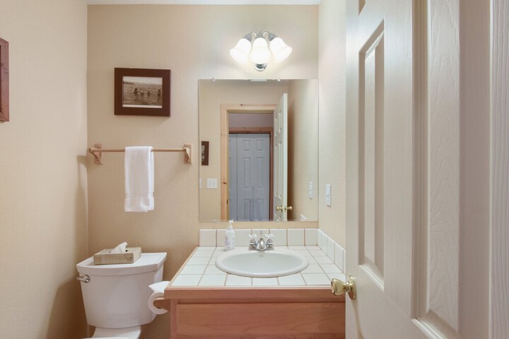 Room 12 of 23