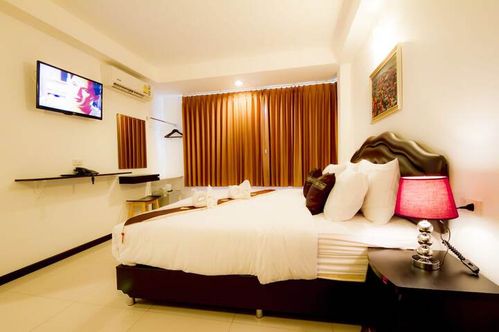 Room 13 of 62