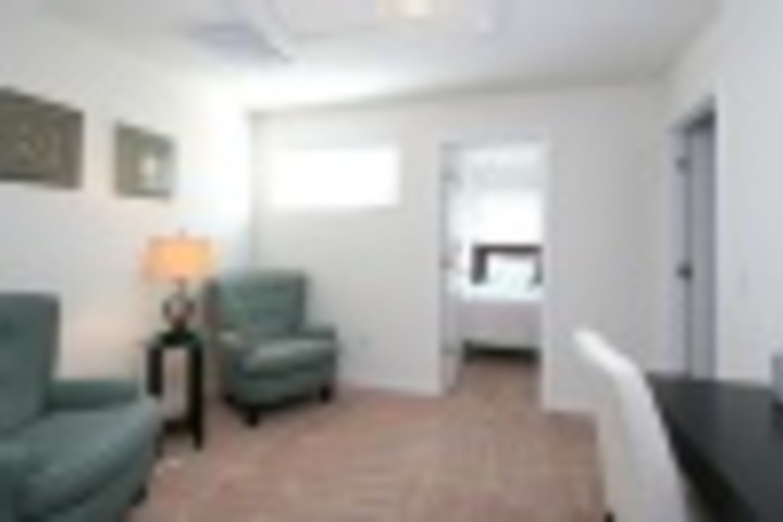 Room 28 of 299