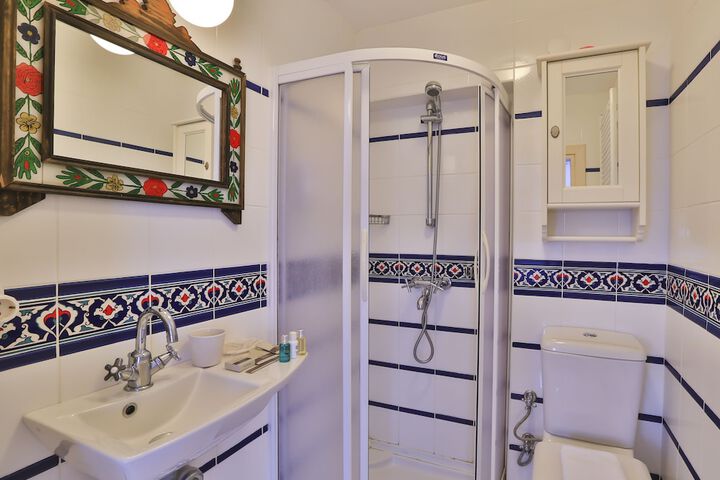 Room 20 of 60