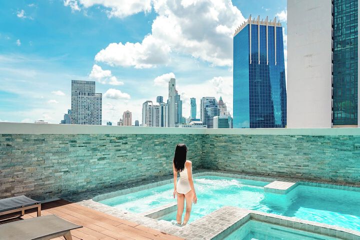 Pool 57 of 114