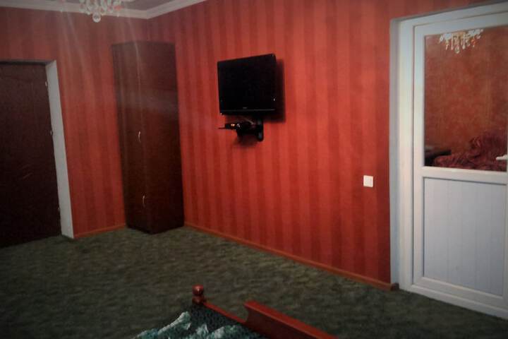 Room 32 of 54