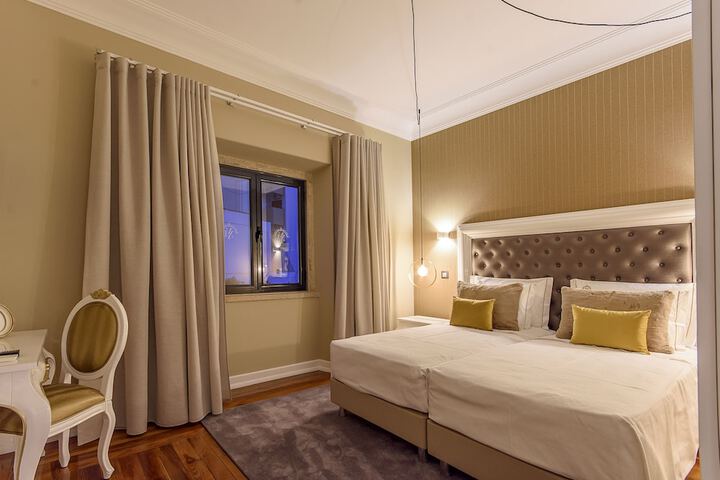 Room 45 of 114