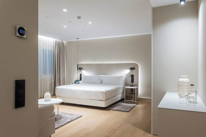 Room 49 of 109