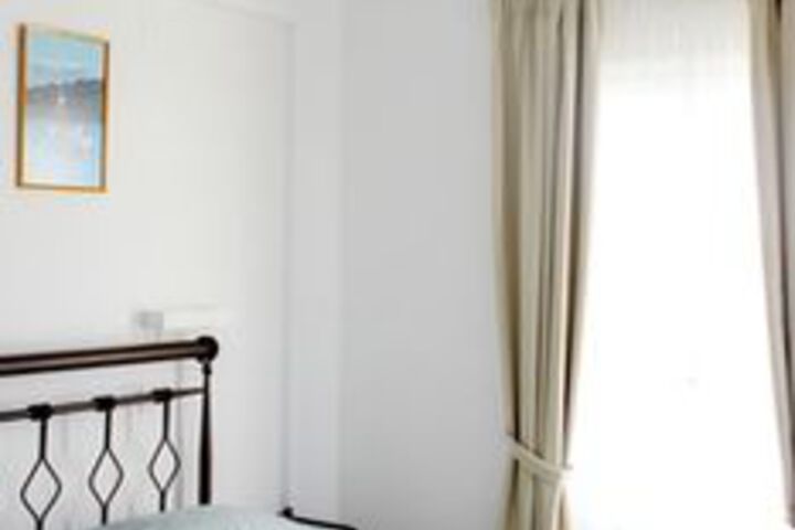 Room 28 of 58