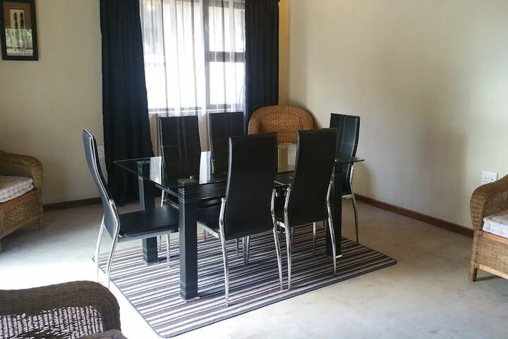 Room 9 of 21