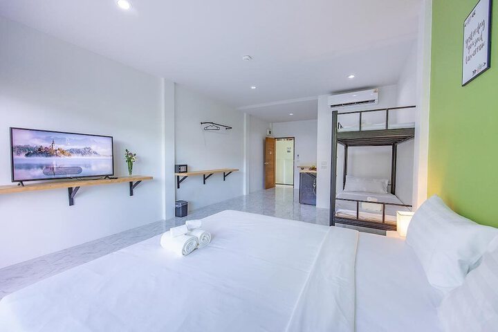 Room 13 of 29