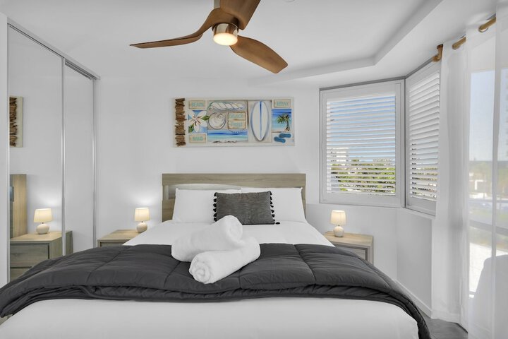 Room 16 of 211