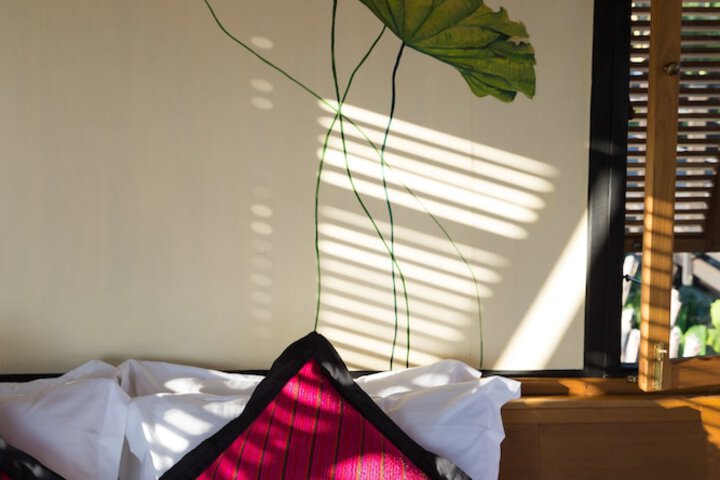 Room 8 of 33