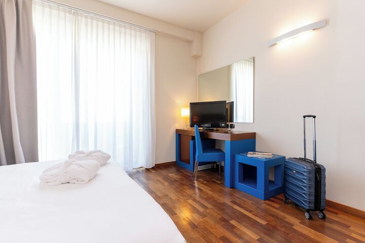 Room 25 of 67