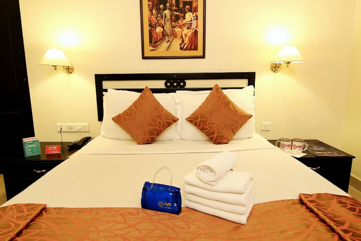 Room 4 of 46