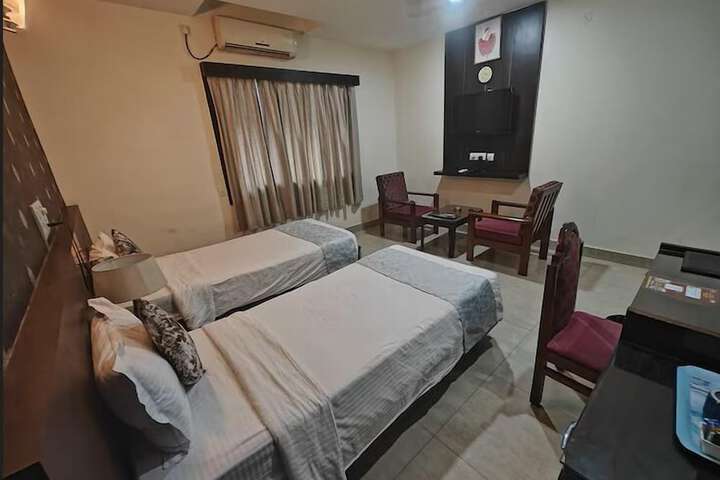 Room 21 of 126