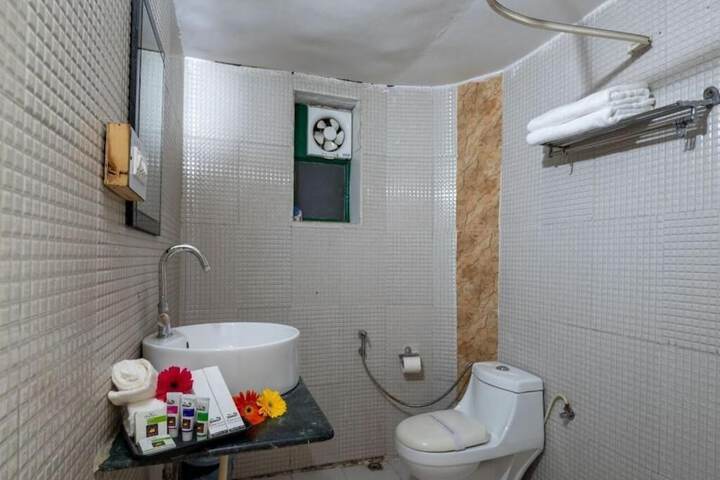 Room 29 of 114