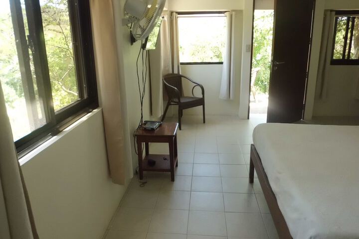 Room 10 of 47