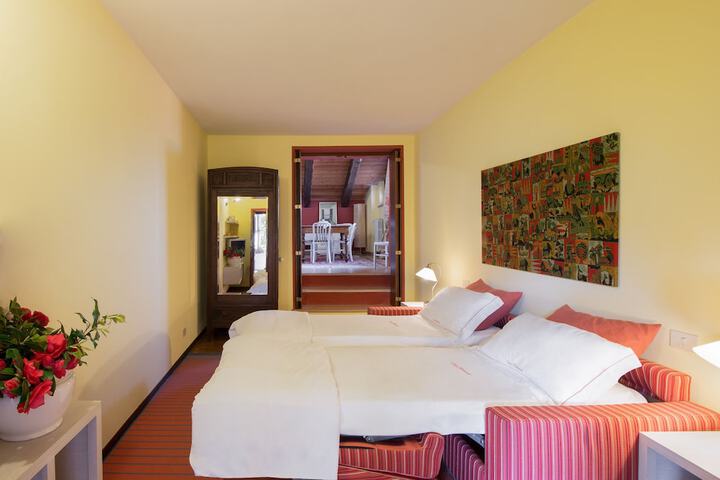 Room 19 of 124