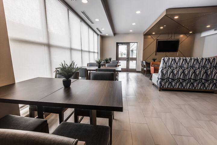 Breakfast area