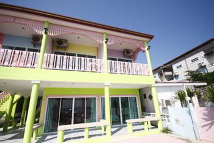 Baan Sarai Talay