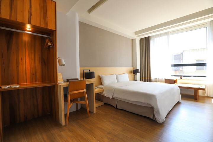 Room 26 of 70