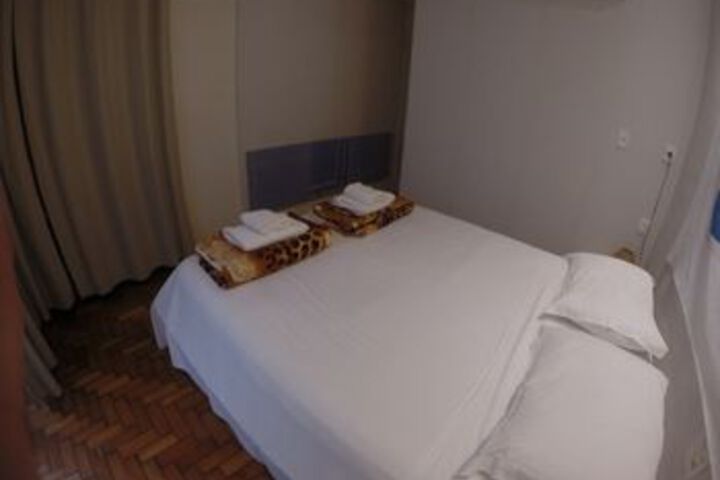 Room 10 of 51