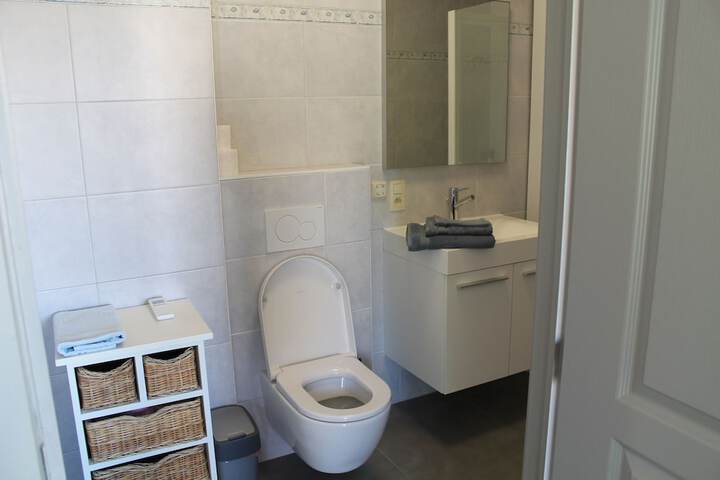 Clean Restrooms